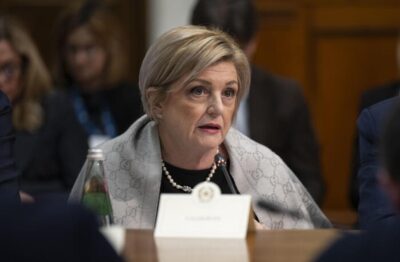 marina calderone laurea domenica esami media voto 110 e lode