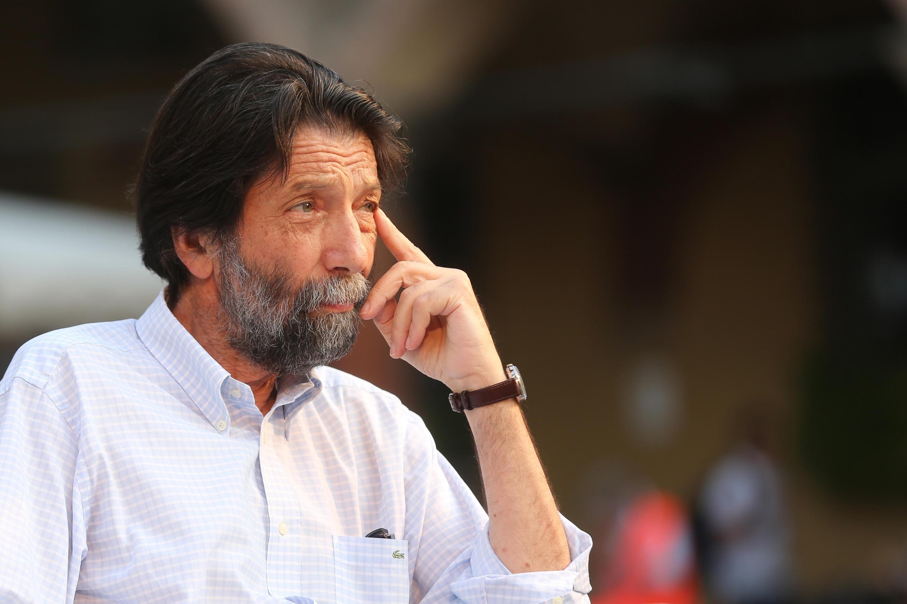 massimo cacciari risposte vaccini