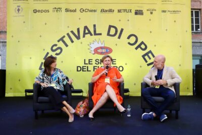 panel-industria-open