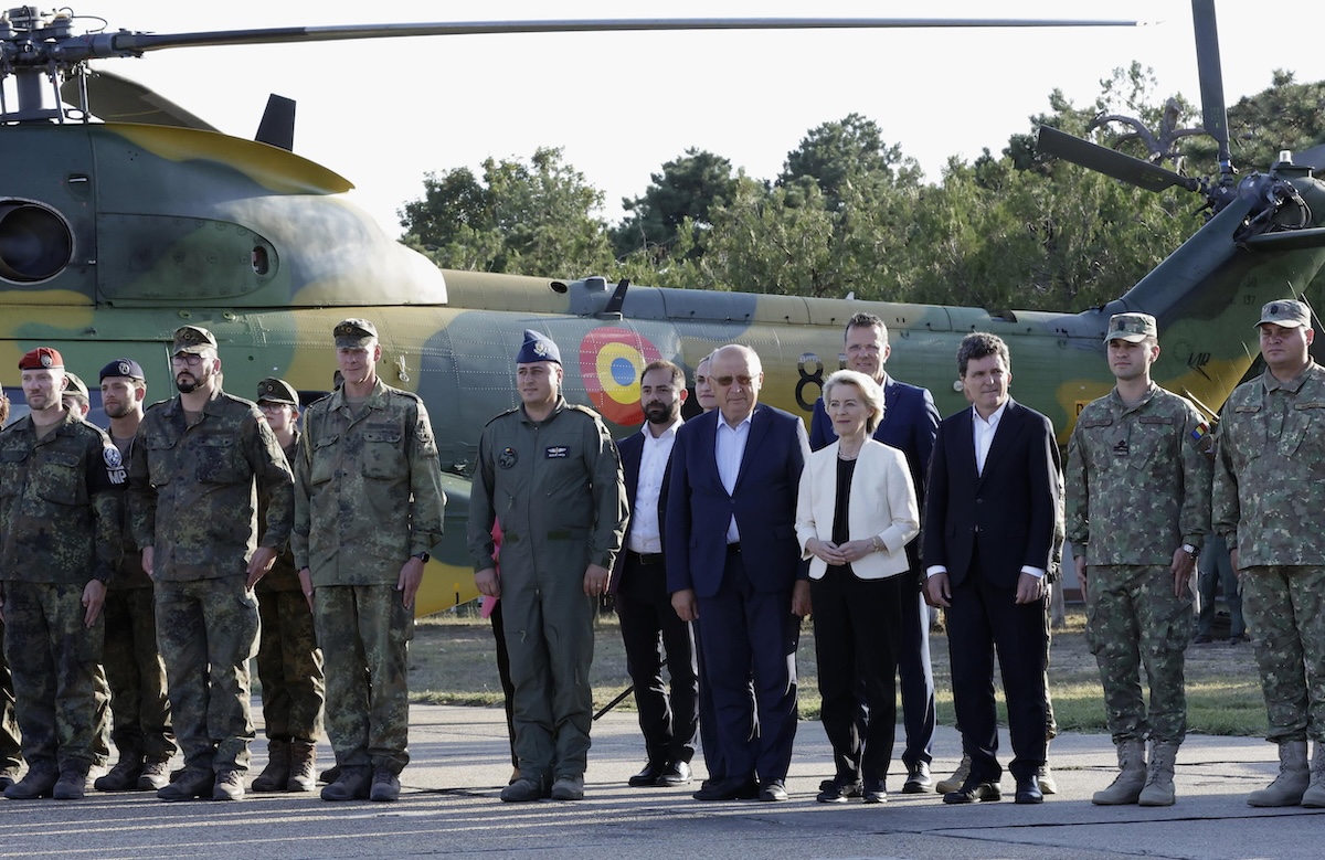 Ursula von der Leyen Ue militare